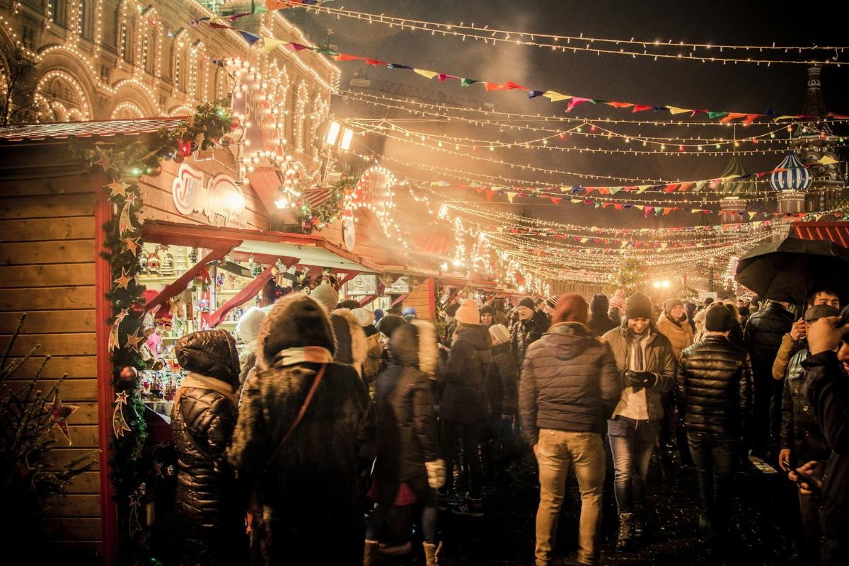 Airline adds more flights to favourite Christmas market destinations from Glasgow