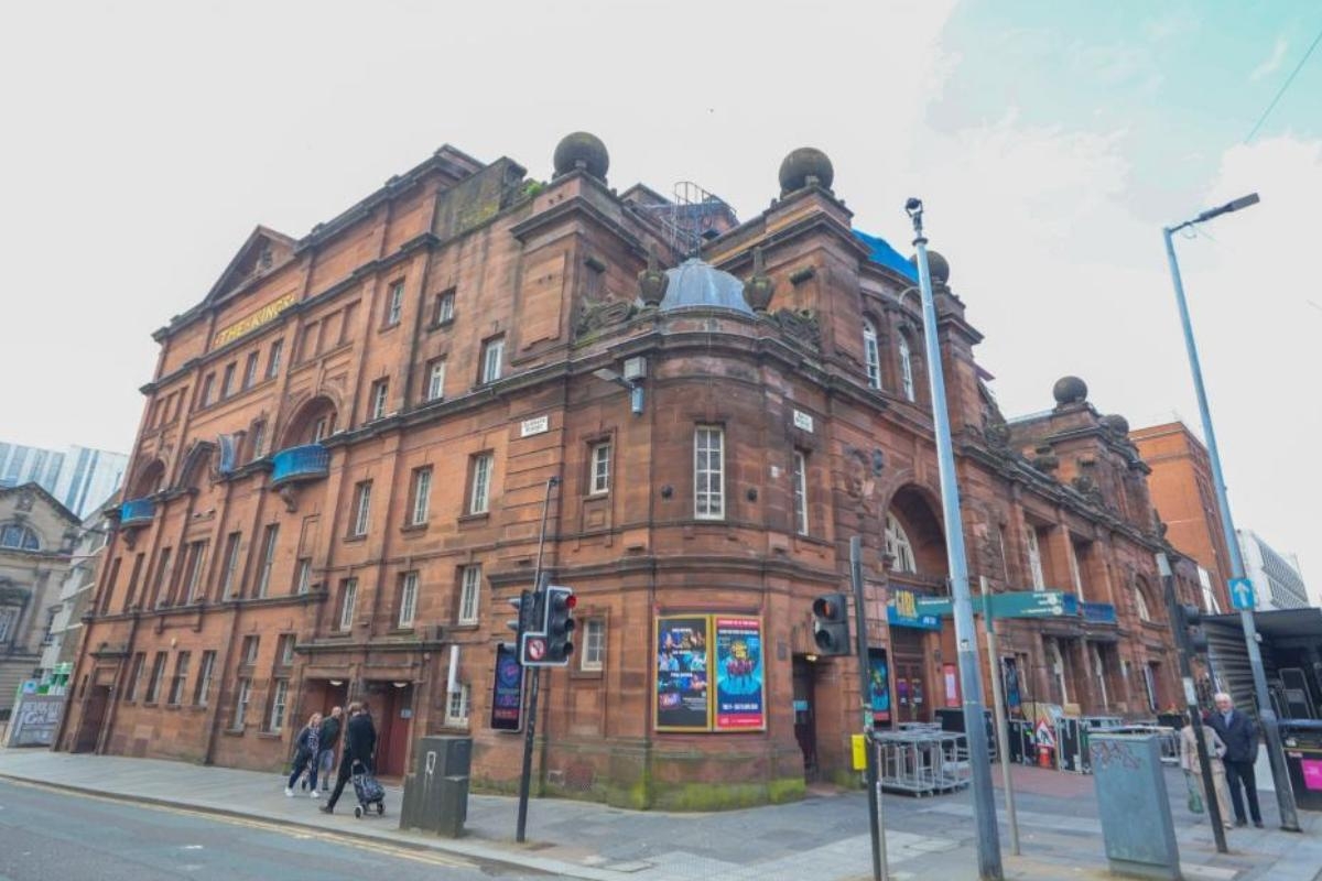 Famous TV couple join cast of hit supernatural thriller headed to Glasgow