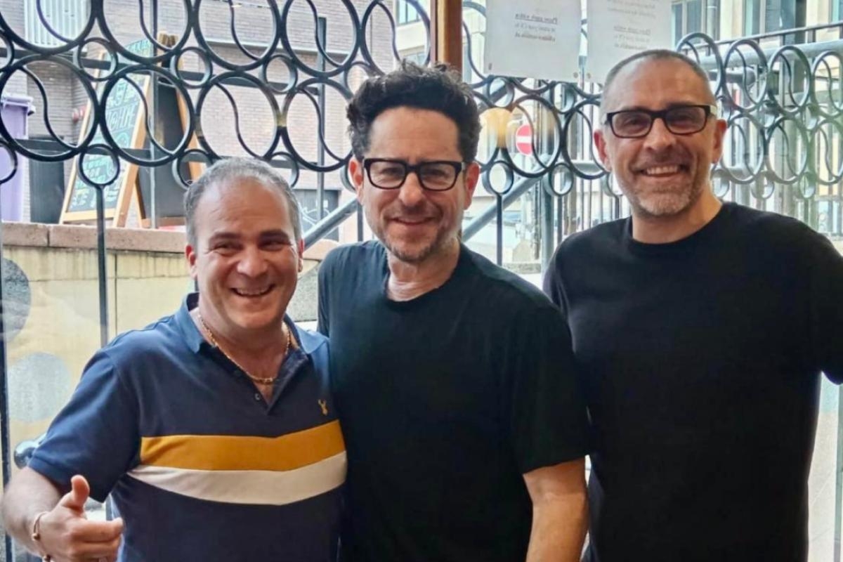Hollywood director filming in Glasgow dines at city centre Italian