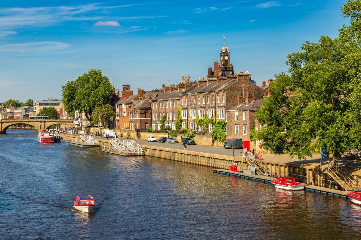 Hotel experts reveal UK spots with best 5-star stays (one is just £56 a night)