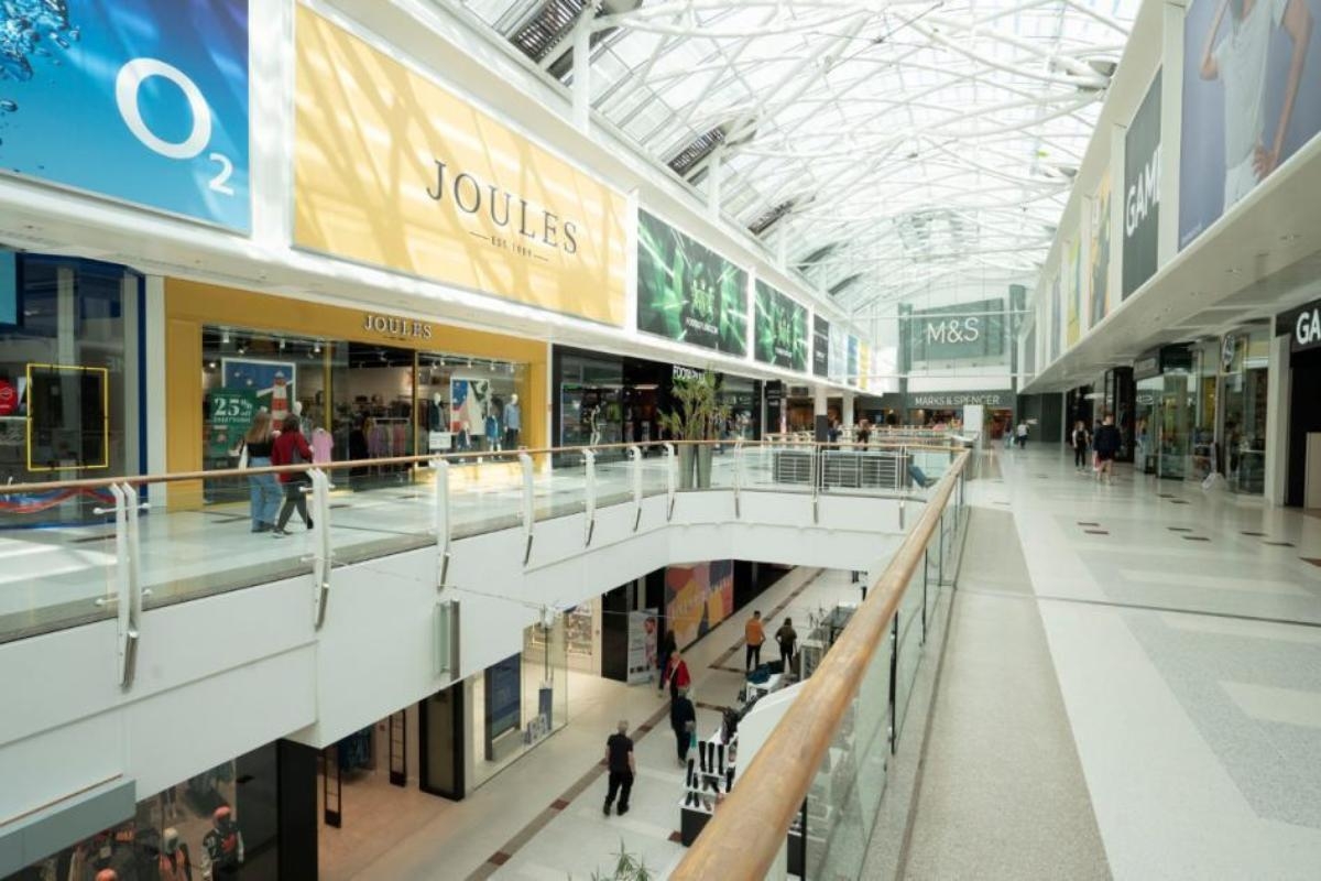 'Global sensation' opening new store TODAY with free goody bags for shoppers