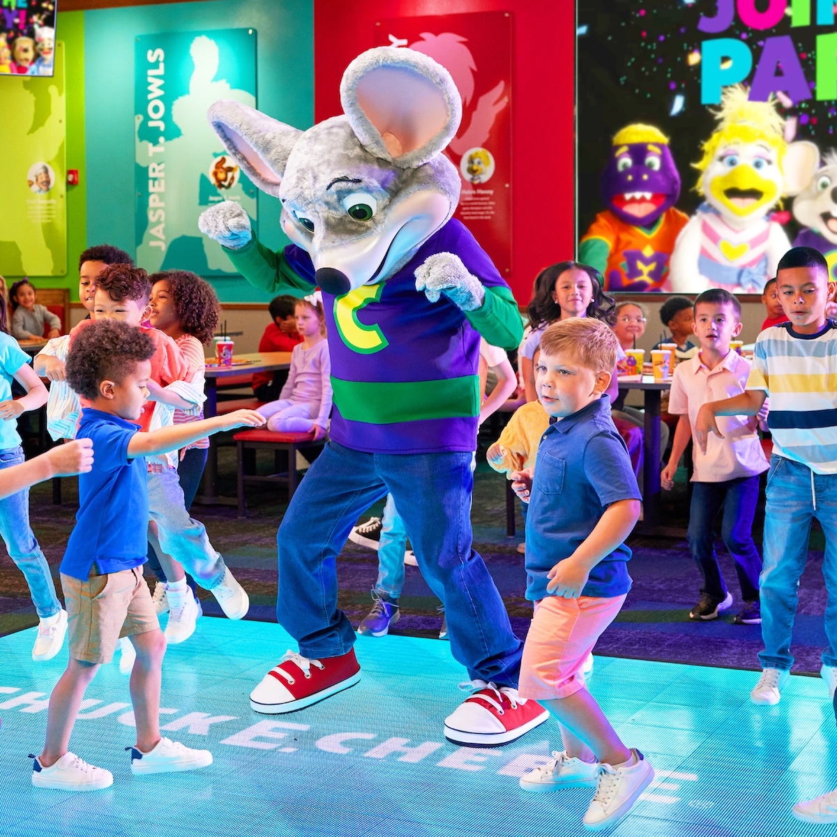 Chuck E. Cheese Announces 2025 Summer Fun Pass with Unlimited Visits, Exclusive Deals, and $99.99 Birthday Parties