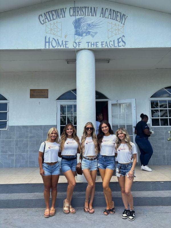 Bayou Fox Hooters Joins South Florida Franchise in Giving Back During Bimini Calendar Shoot