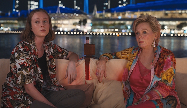 ‘Hacks' EPs on the ‘rocket fuel' of Deborah's ‘near-death experience,' Ava's growth, and if Season 5 is the last one
