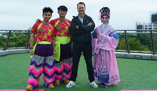 ‘The Amazing Race's' Phil Keoghan on the merits of the Fork in the Road, that ‘difficult' double elimination, and his preseason predictions