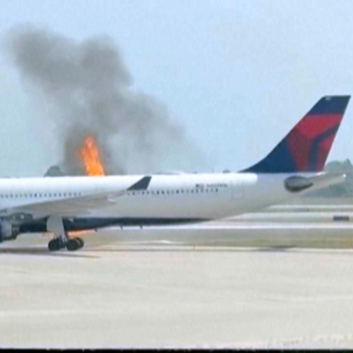 影/佛州機場驚魂！達美航空起飛前「引擎突起火」 294人軟腳急逃