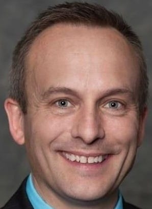 Green Bay City Council member Chris Wery resigns, moving outside district to care of wife, mother