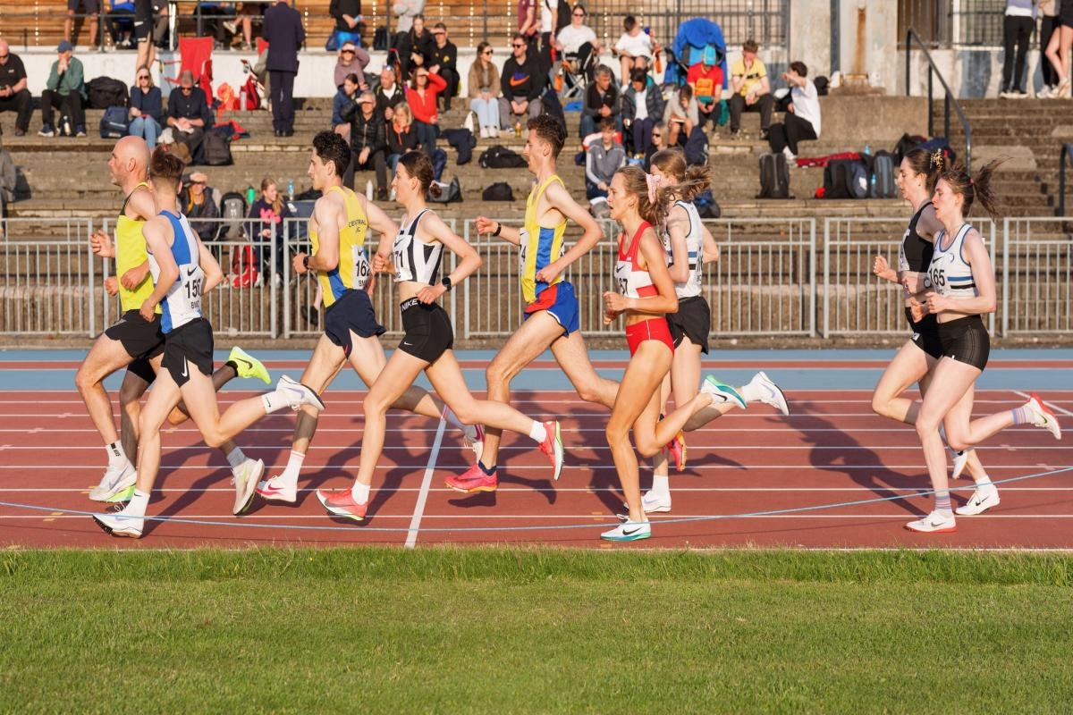 Family of sprinters come together for successful athletic weekend
