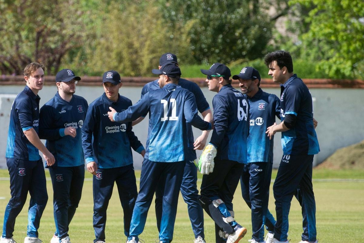 Greenock cricketers' second XI record second league win in a row