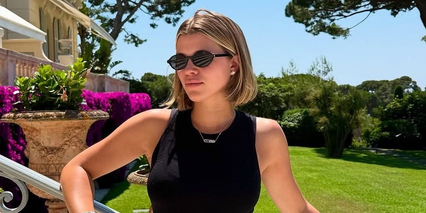 Sofia Richie Grainge's new 'French Riviera bob' is going to be the most in-demand style of summer
