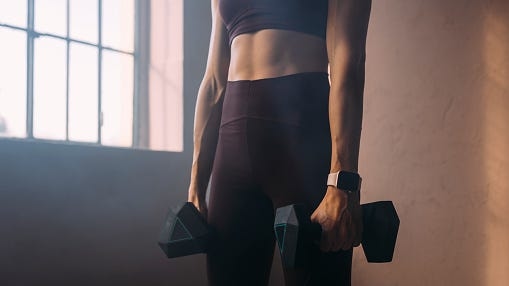 6 Moves Every Woman Should Master In Their 60s To Build Muscle And Strengthen Bones