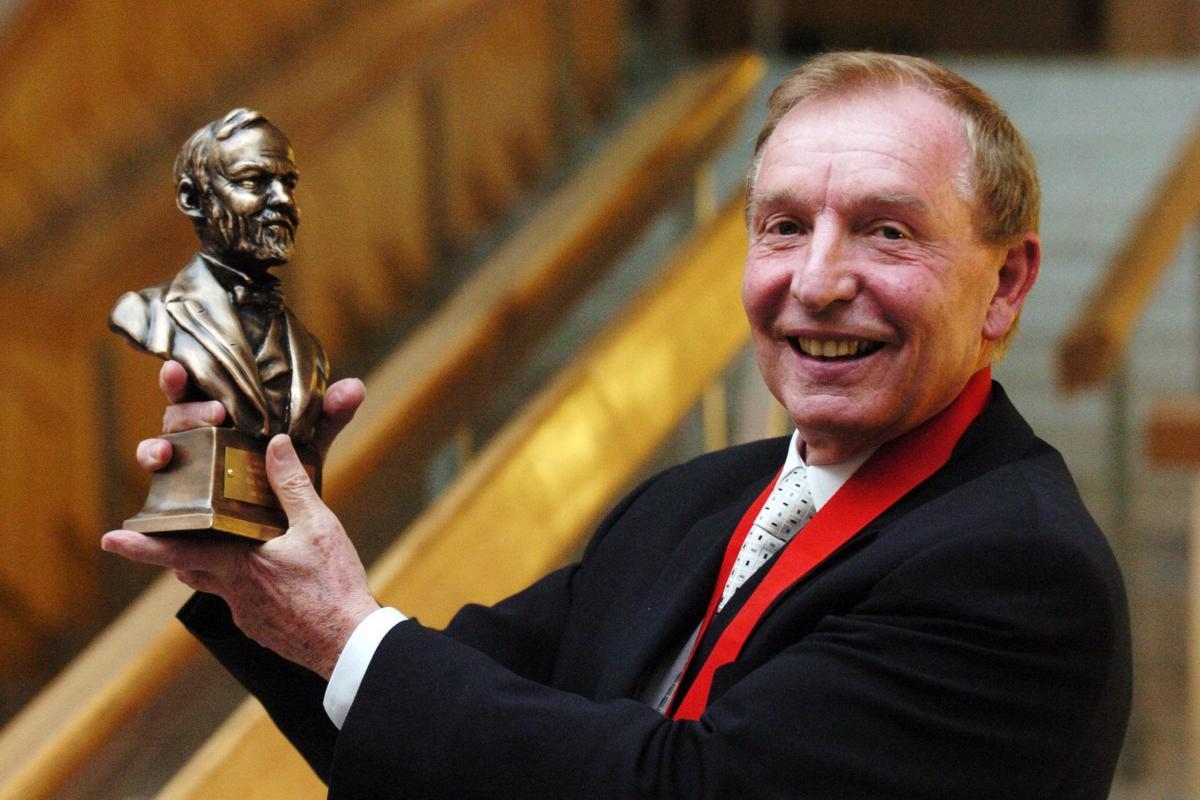 John Swinney leads tributes after Kwik Fit founder Sir Tom Farmer dies aged 84