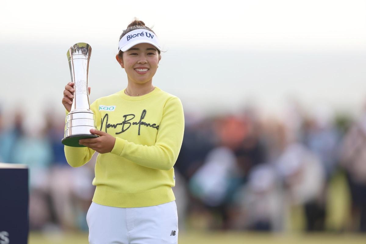 Yamashita staves off Hull charge to win AIG Women's Open at Porthcawl