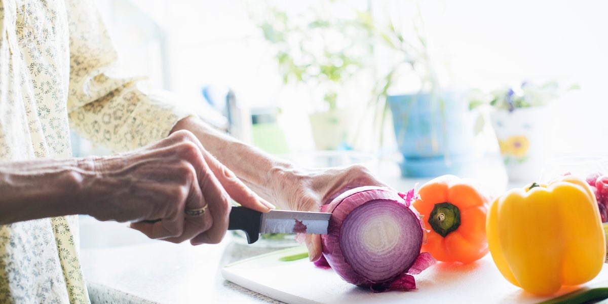 6 Ways You Can Control Microplastics From Getting Into Your Food