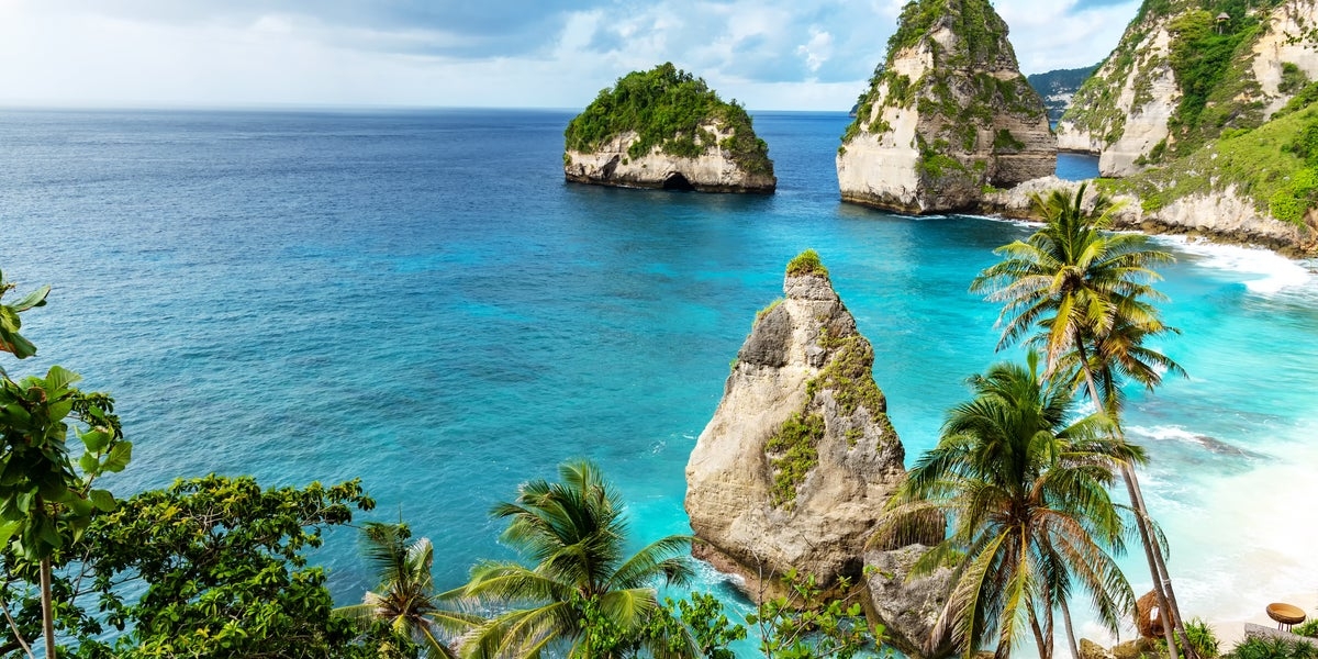The 7 Best Places To Travel This Summer, According To An Expert