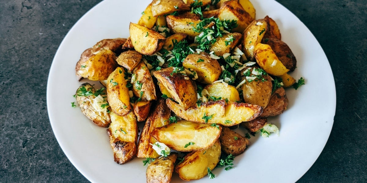 The Secret Step Chefs Add For Fluffy, Crispy Potato Wedges
