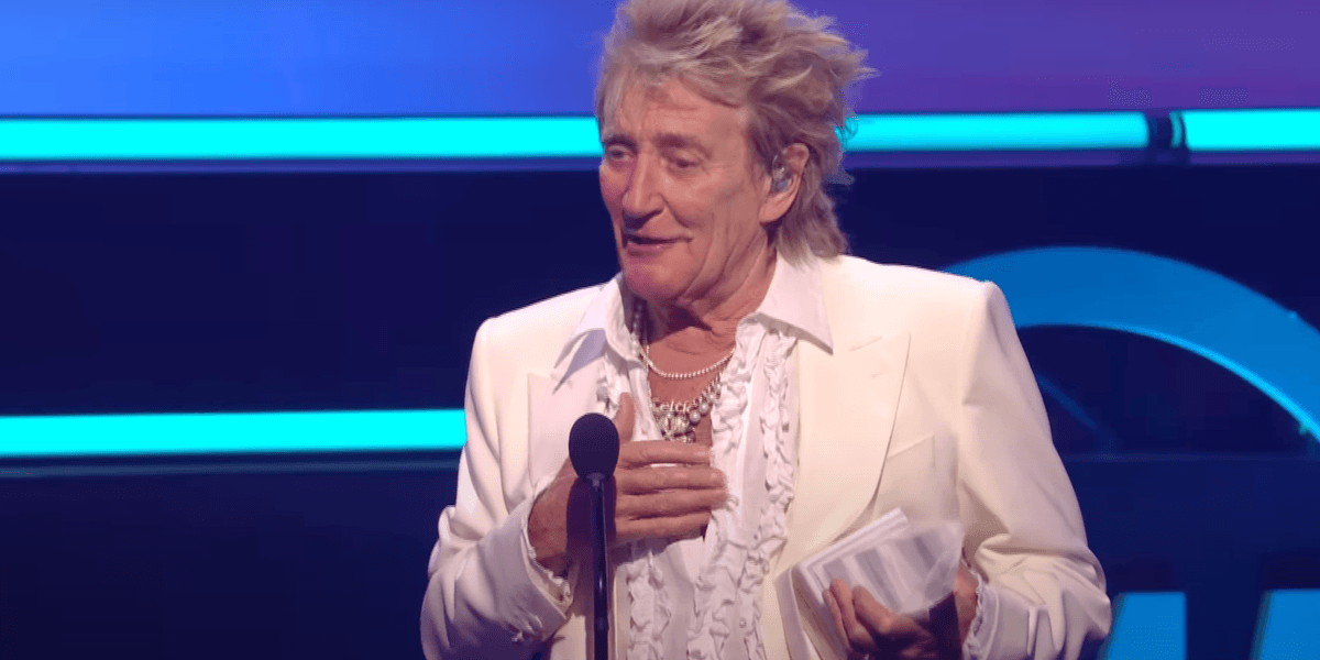 Rod Stewart's American Music Awards Speech Was Censored – Here's What He Actually Said