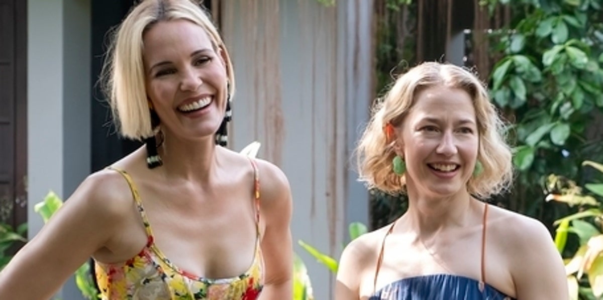 Carrie Coon Reacts To Her Accidental Viral Moment In The White Lotus Finale