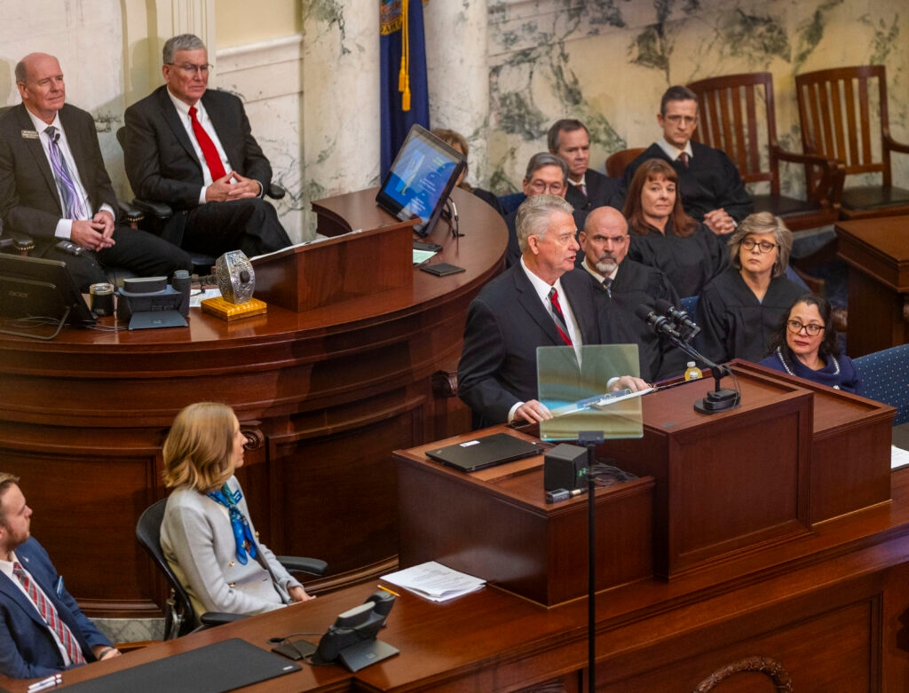 Idaho Gov. Brad Little vetoes bill to ban medical requirements in business, schools, government