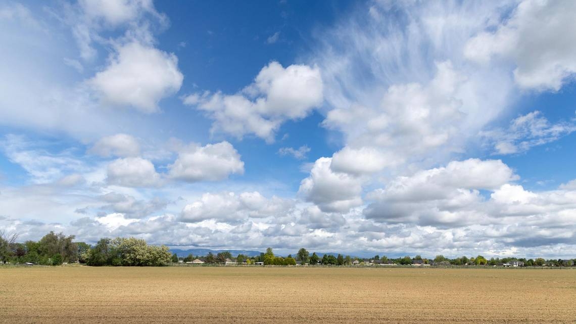 Luxury builder revives plan for 700 homes in fast-growing Northwest Meridian