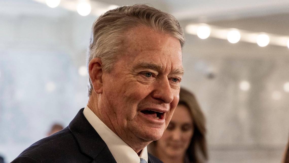 Gov. Little boasts ‘medical freedom' in Idaho, vetoes bill to ban vaccine mandates
