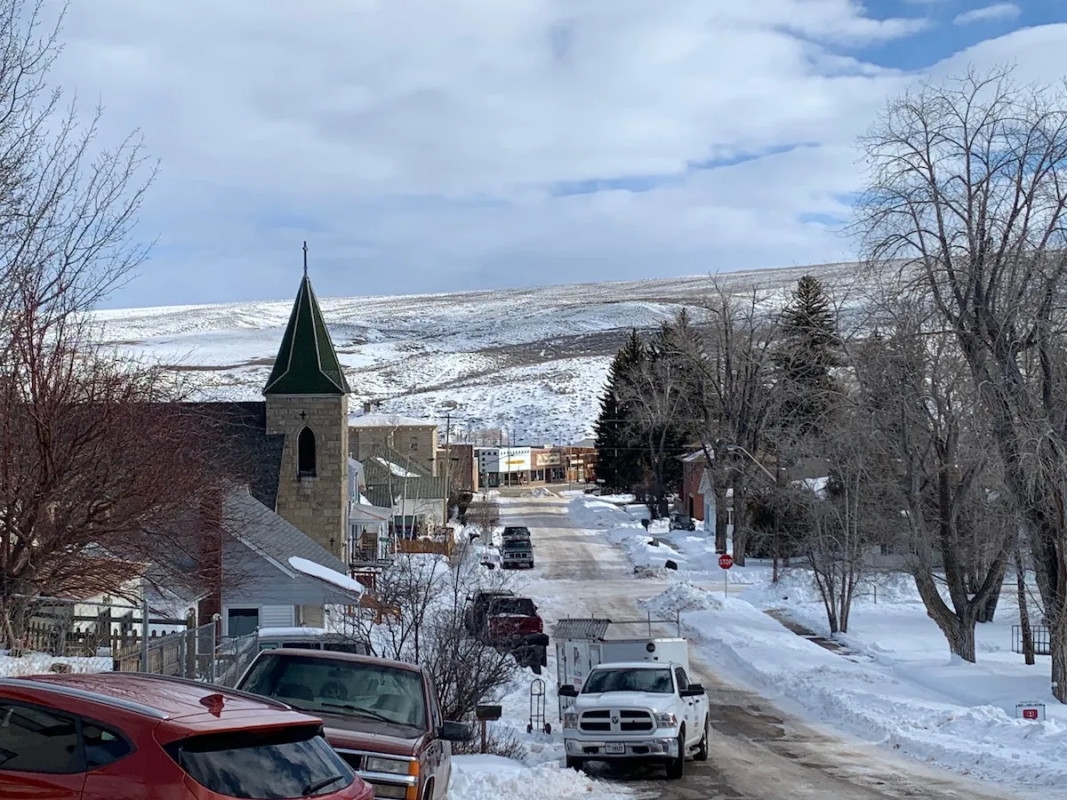 Wyoming town leaders balk at immigration jail