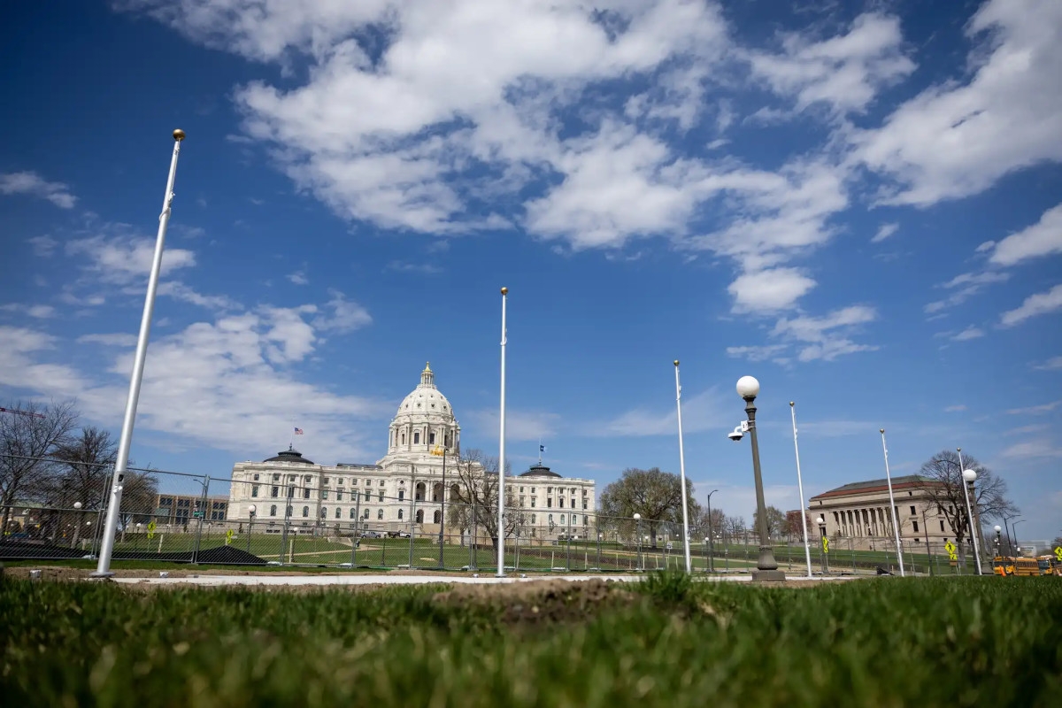 Minnesota State Capitol will honor tribal nations with a Tribal Flag Plaza