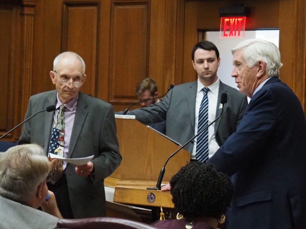 Governor gets more savings for homeowners in amended property tax proposal