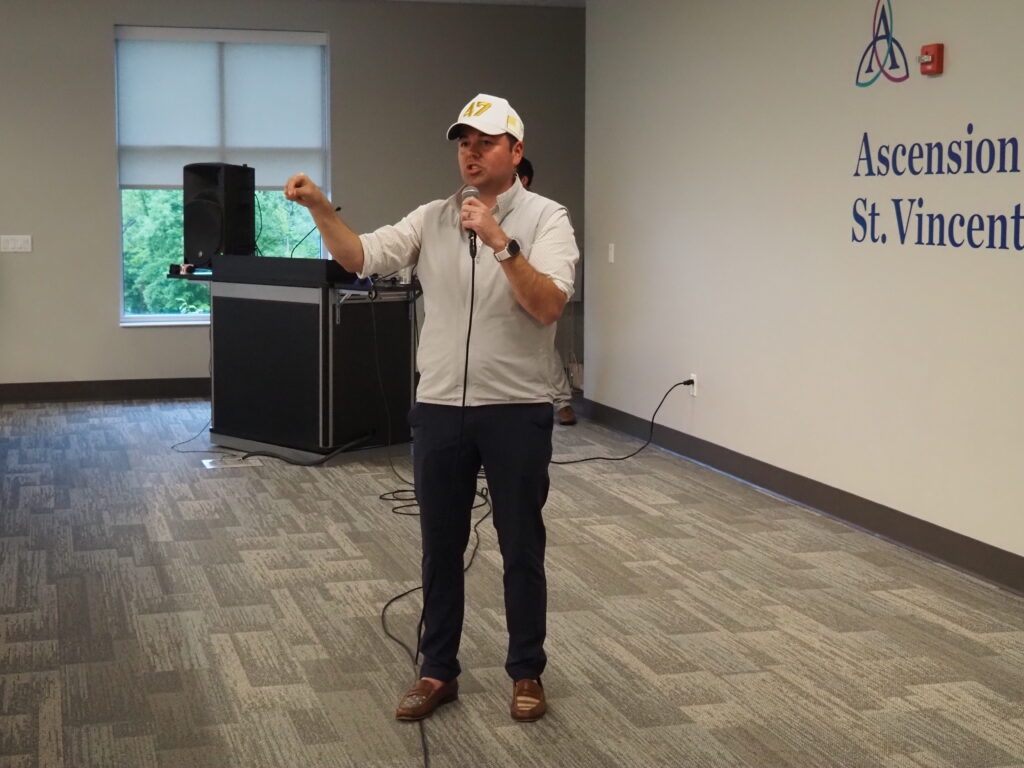 Beckwith debates Hoosiers in chippy town hall
