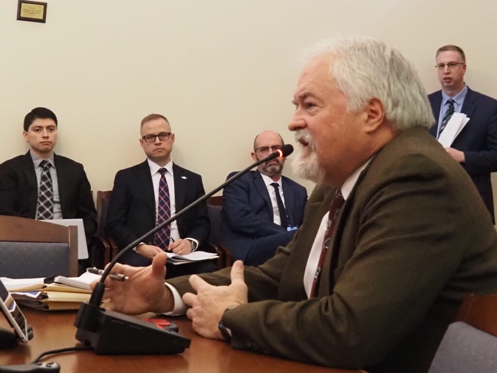 House committee greenlights amended Medicaid work requirements proposal