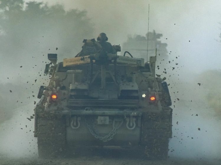 What is the M88A2 Hercules, the heavy US Army vehicle that sank in a deadly training incident in Lithuania?