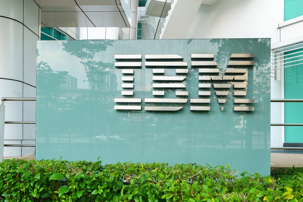 Dan Ives Hikes IBM Price Target to $325, Cites Tremendous AI Opportunity