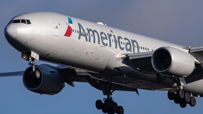 Barclays Raises PT on American Airlines Group Inc. (AAL) Despite Weak Earnings Outlook