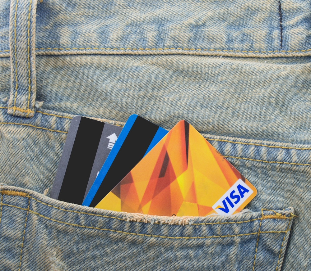 Truist Maintains Buy Rating on Visa (V) as Stablecoin Concerns Emerge