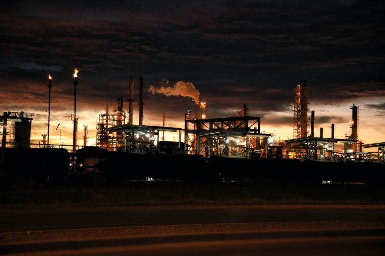Billionaire Mario Gabelli Loves This Energy Stock in 2025
