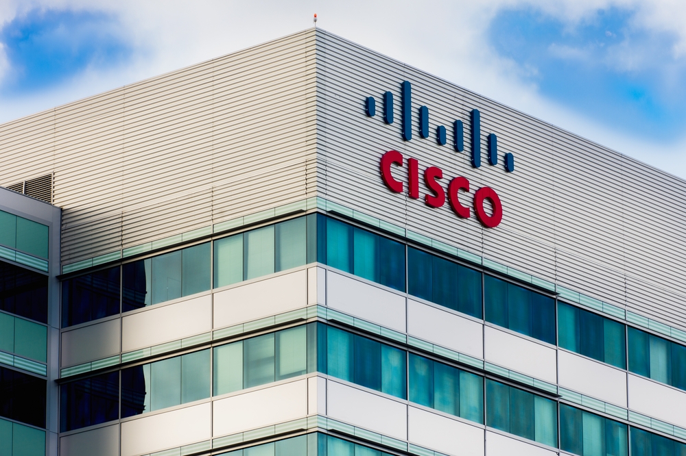 New Street Downgrades Cisco Systems (CSCO) to Neutral, Cuts PT