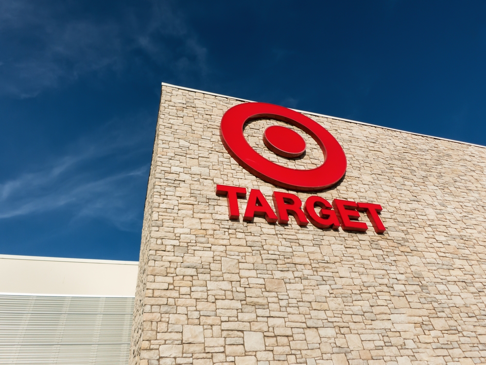 Telsey Downgrades Target (TGT) on Persistent Headwinds and Execution Concerns, Cuts PT