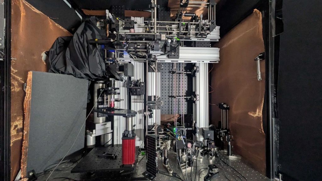 World's first sound-powered microscope sees 5x deeper into brain without altering cells