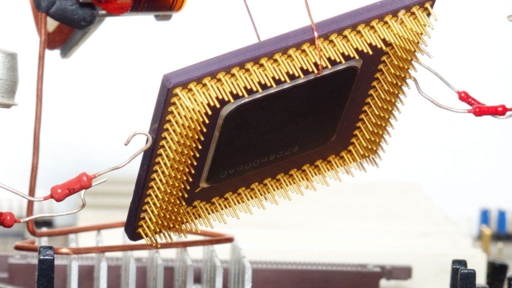 Low-cost material conducts electricity with higher stability, 100% efficiency increase