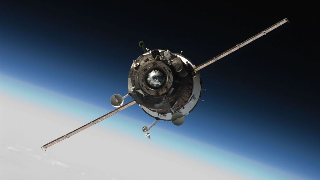 Russia's secretive Cosmos 2553 nuclear satellite malfunctions, risks military fallout