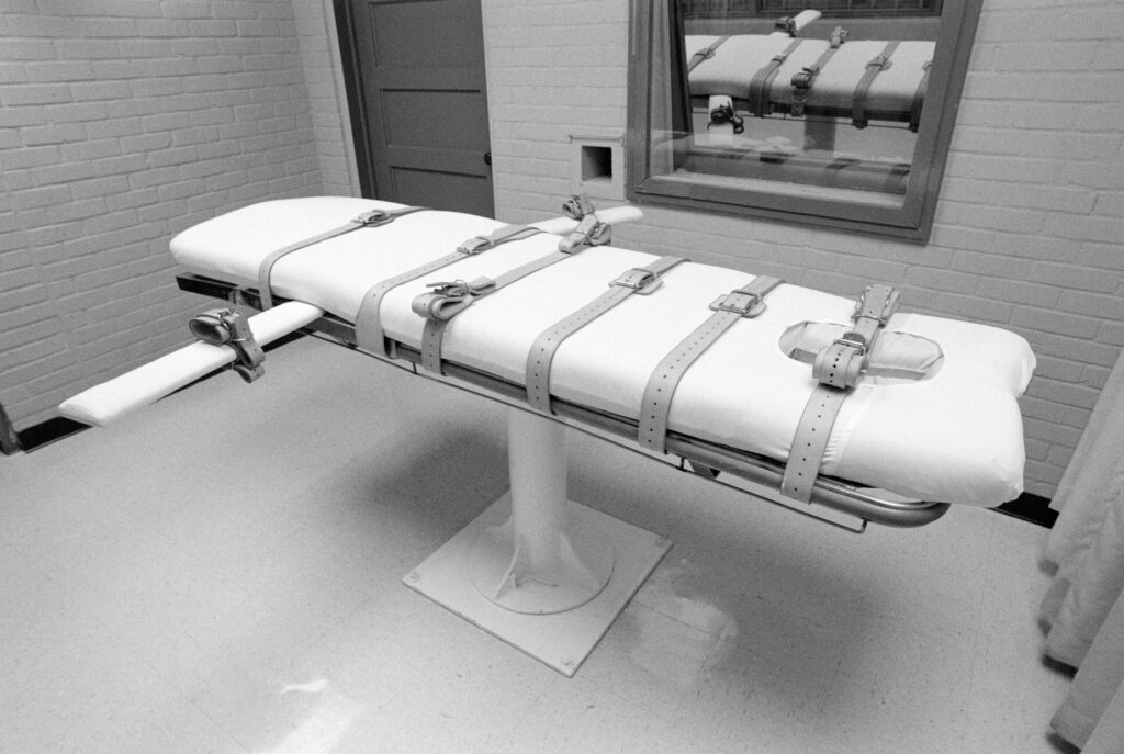 Senate panel advances death penalty bill for murder of peace officers