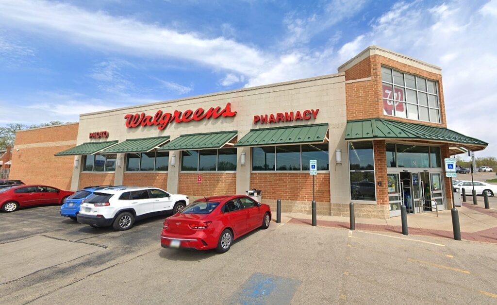 Two additional Walgreens stores face state-licensing charges