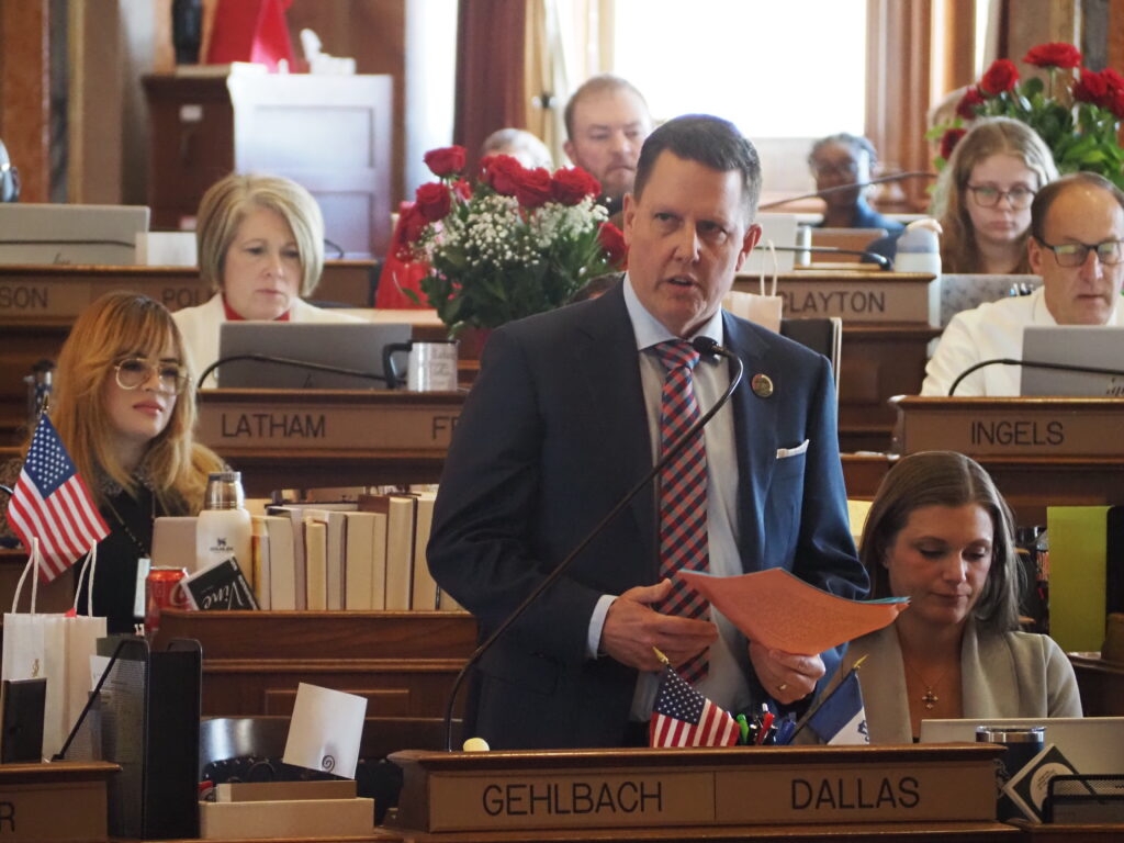 Iowa House passes public school funding with 2.25% per-pupil spending increase