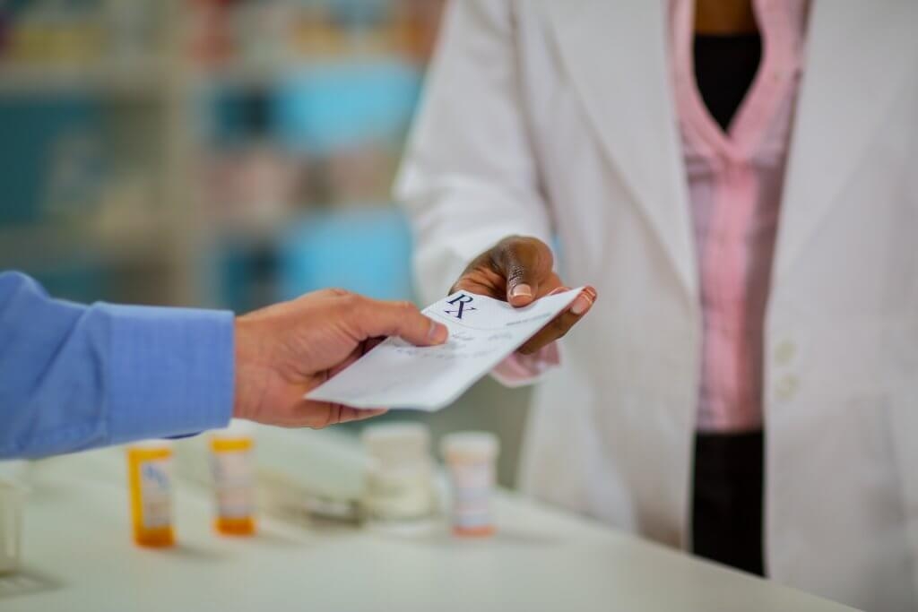 Bill regulating pharmacy benefit managers passes Iowa Senate