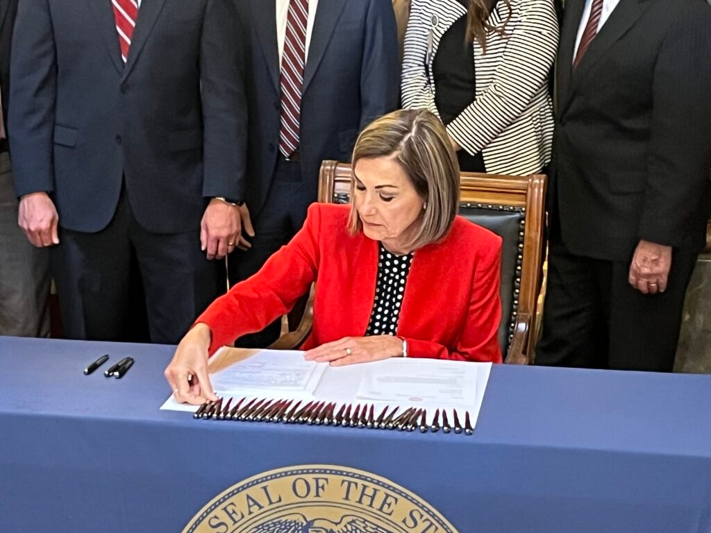 Governor signs Medicaid work requirements, Opioid Settlement Fund bills into law