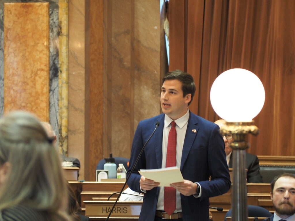 House sends expanded Medicaid work requirements bill back to Senate