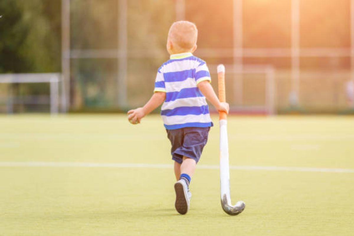 Free junior hockey camp for kids this summer