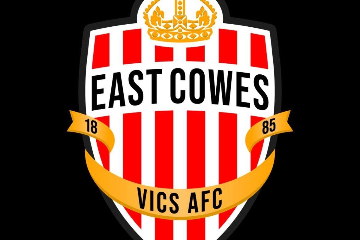 Victory for Vics in dramatic Wessex League play-off semi-final