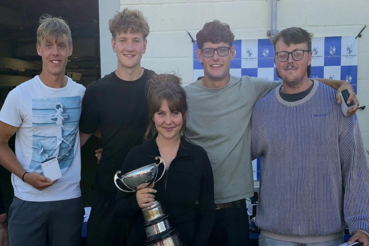 Island rowing crews clinch championships at Itchen regatta