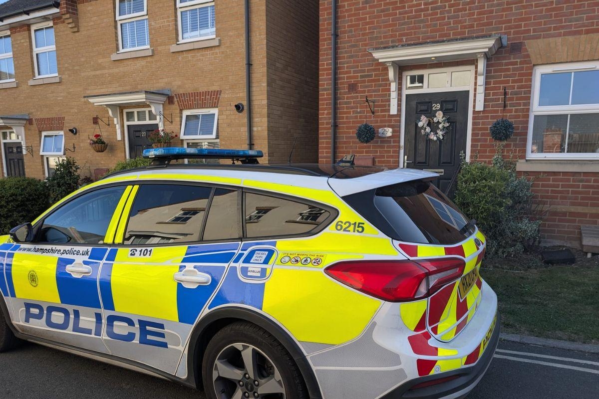 Couple arrested after toddler suffers "severe injuries" set free on bail